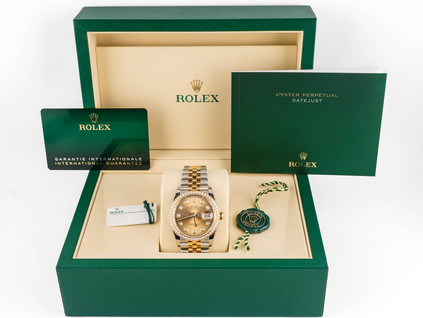 Rolex Datejust 36 Champagne Diamond Dial on Jubilee 126283 Complete 2026