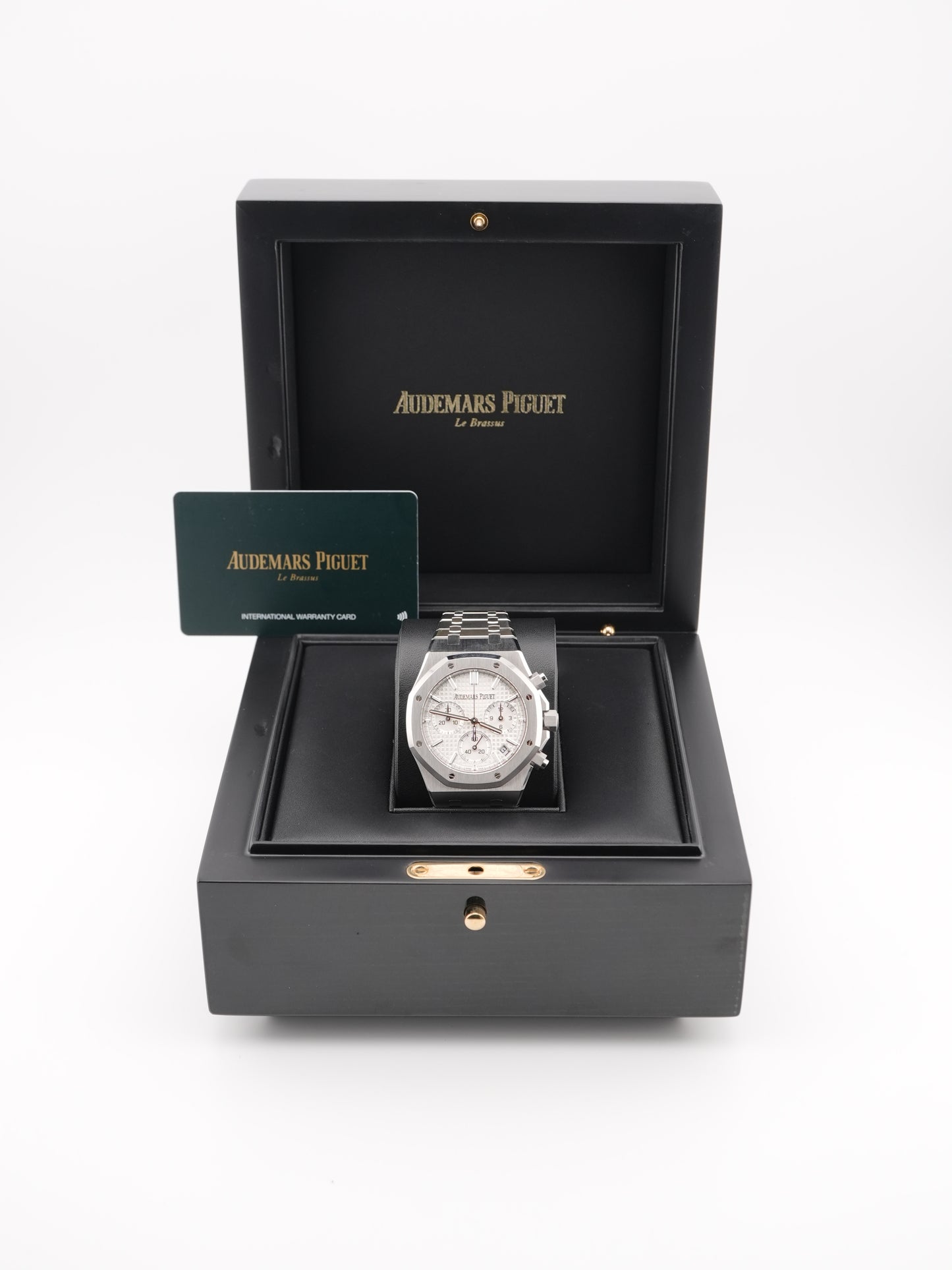 Audemars Piguet Royal Oak Chronograph Silver Dial on Bracelet 26240ST.OO.1320ST.07 Complete 2023