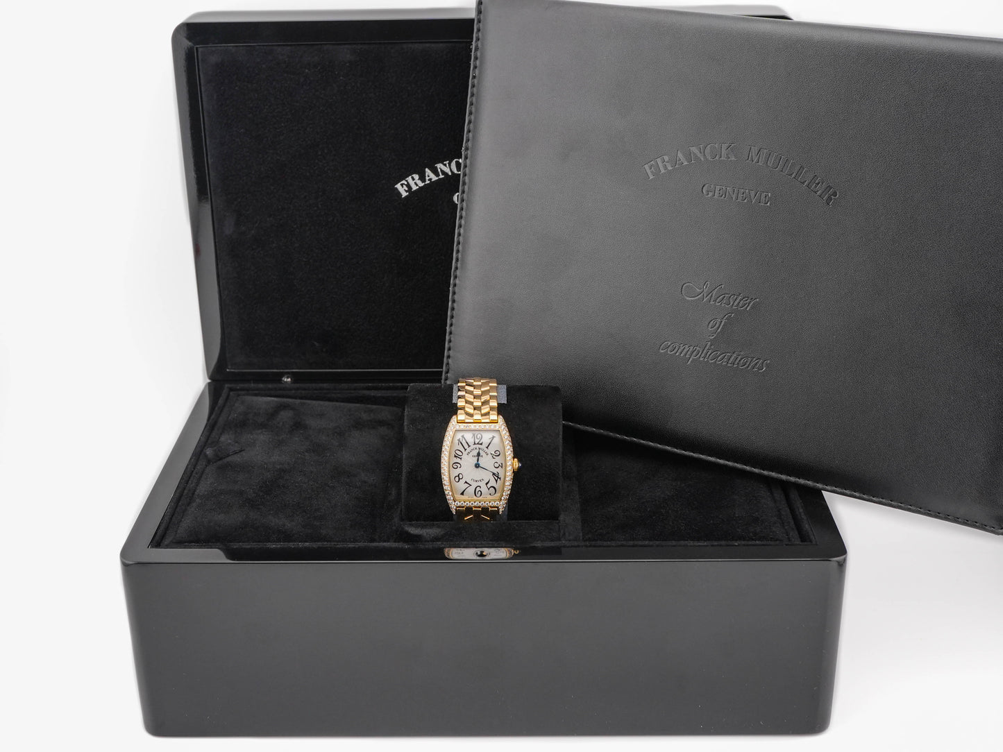 Franck Muller Cintrée Curvex SIlver Dial on 18K Yellow Gold Bracelet 1752 QZ D Complete Open Date
