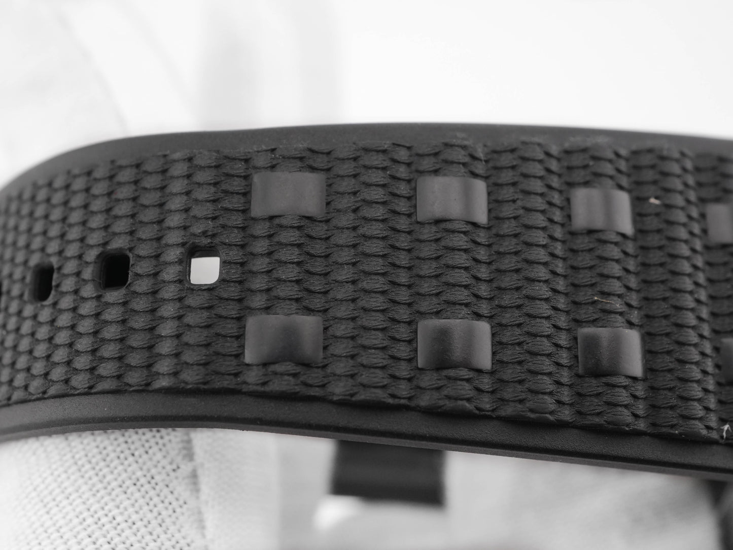 Breitling Chronomat B01 Green Dial on Rubber Strap AB01342B1L5S1 Complete 2024