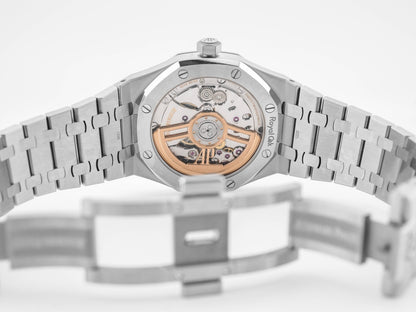 Audemars Piguet Royal Oak White Dial on Bracelet 15500ST.OO.1220ST.04 Complete 2022