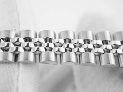 Rolex Datejust Lady White Roman Dial on Jubilee 69174 Complete 1996