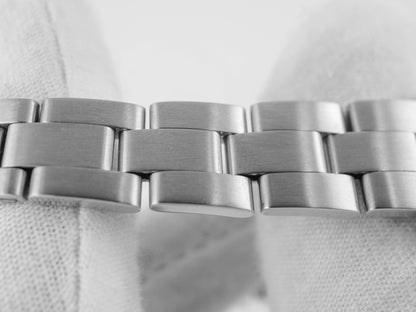Rolex Datejust Lady 26 Silver Stick Dial on Oyster 69174 Papers 1984