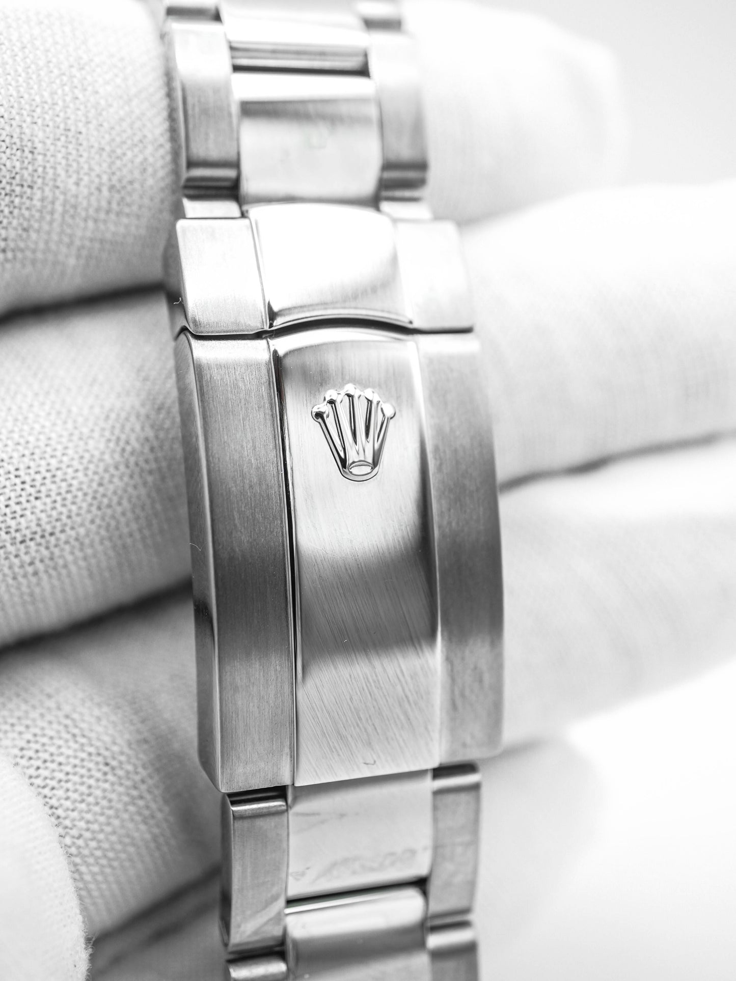 Rolex Datejust II Charcoal Grey Dial on Oyster 116334 Card 2012