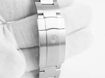 Rolex Oyster Perpetual 41 Pistachio Dial on Oyster 134300 Complete 2025