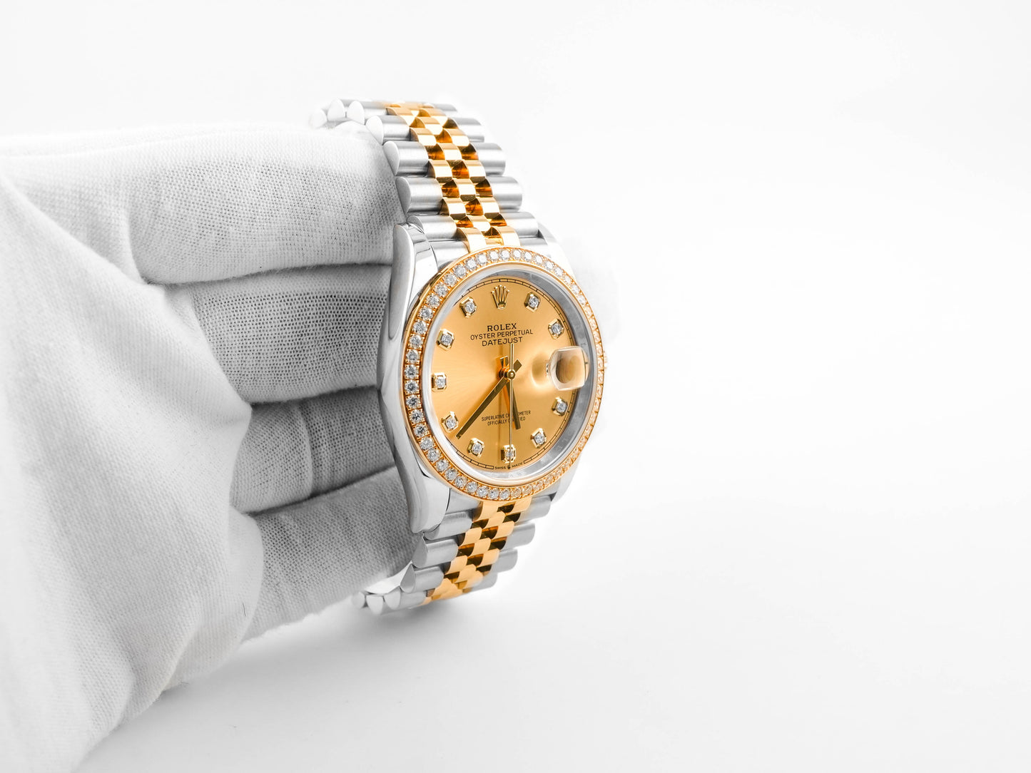 Rolex Datejust 36 Champagne Diamond Dial on Jubilee 126283 Complete 2026