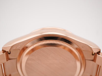 Rolex Daytona Black And Sundust Index Dial on Oyster 126505 Complete 2024