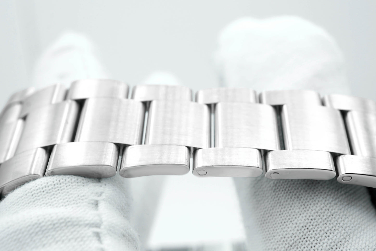 Rolex Submariner Hulk Green Dial on Oyster 116610LV Card 2015