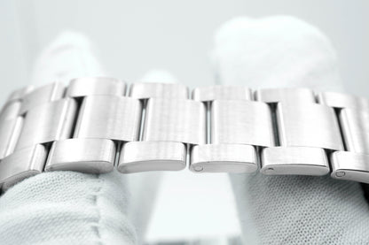 Rolex Submariner Hulk Green Dial on Oyster 116610LV Card 2015