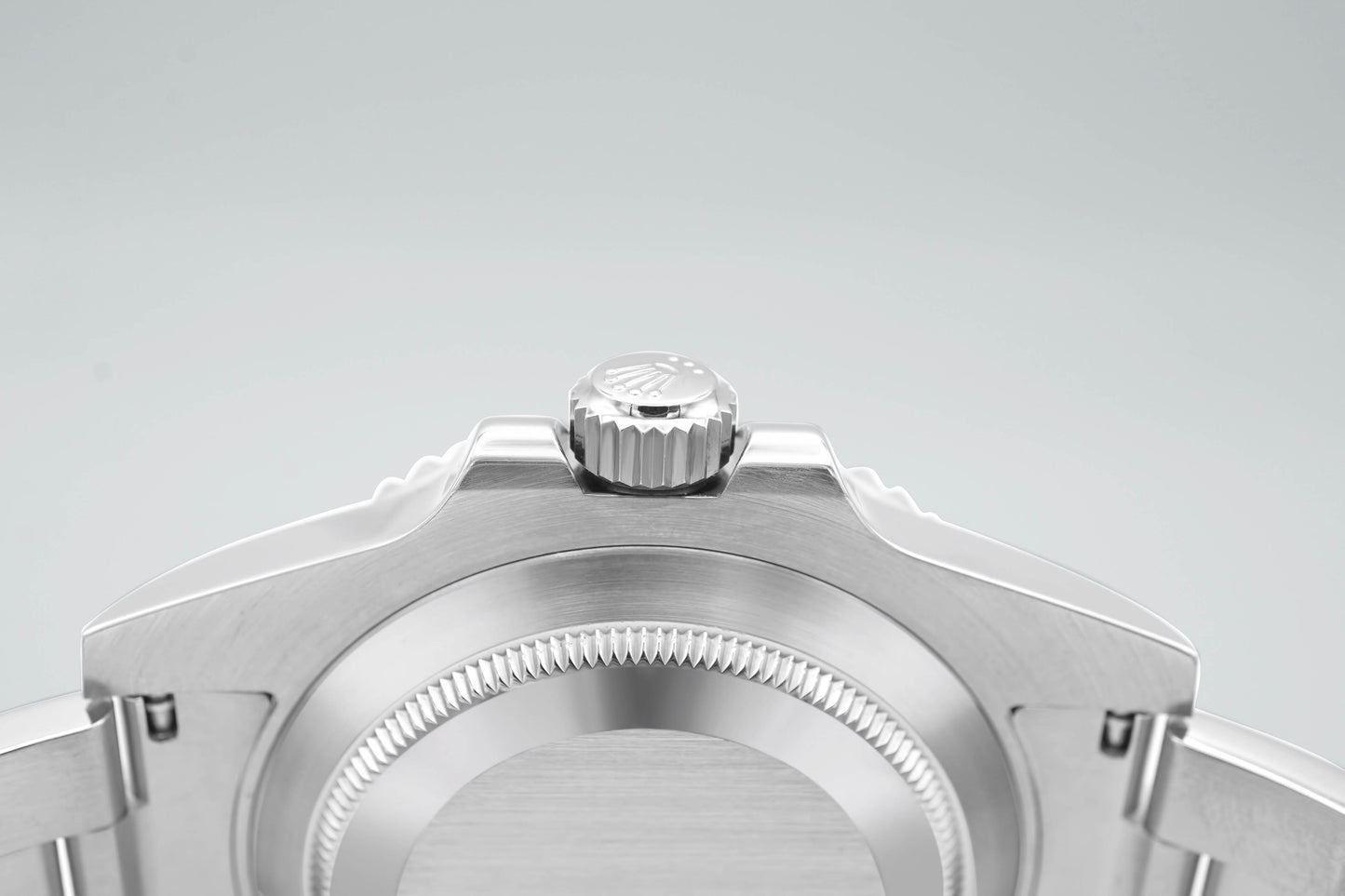 Rolex Submariner Hulk Green Dial on Oyster 116610LV Card 2015