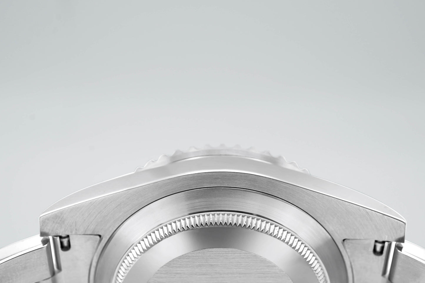 Rolex Submariner Hulk Green Dial on Oyster 116610LV Card 2015