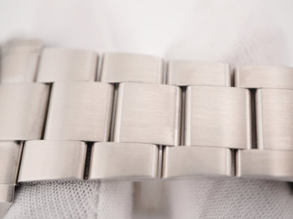 Rolex Sea-Dweller 43 Black Dial on Oyster 126600 Card 2017