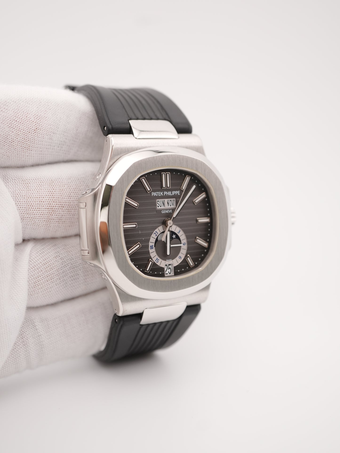 Patek Philippe Nautilus Black Dial on Rubber Strap 5726A-001 Complete 2012
