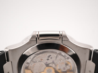 Patek Philippe Nautilus Black Dial on Rubber Strap 5726A-001 Complete 2012
