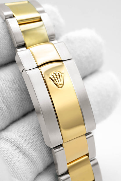 Rolex Datejust II Champagne Diamond Dial on Oyster 116333 Card 2016