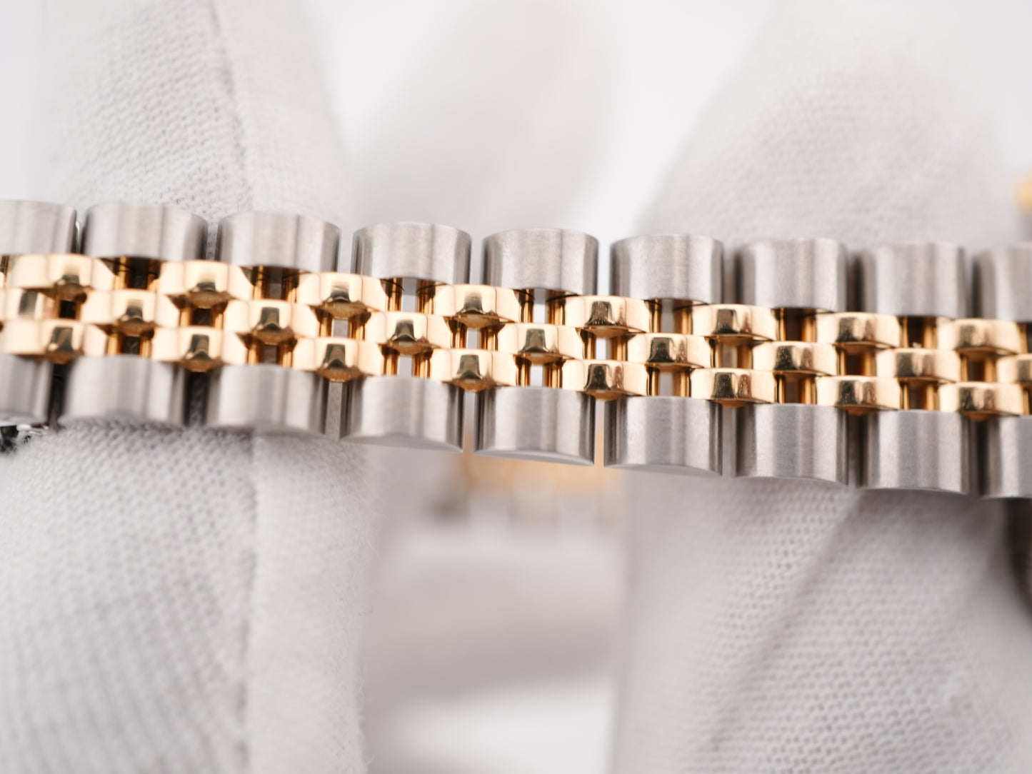 Rolex Datejust 26 Champagne Arabic Dial on Jubilee 69173 Papers 1990