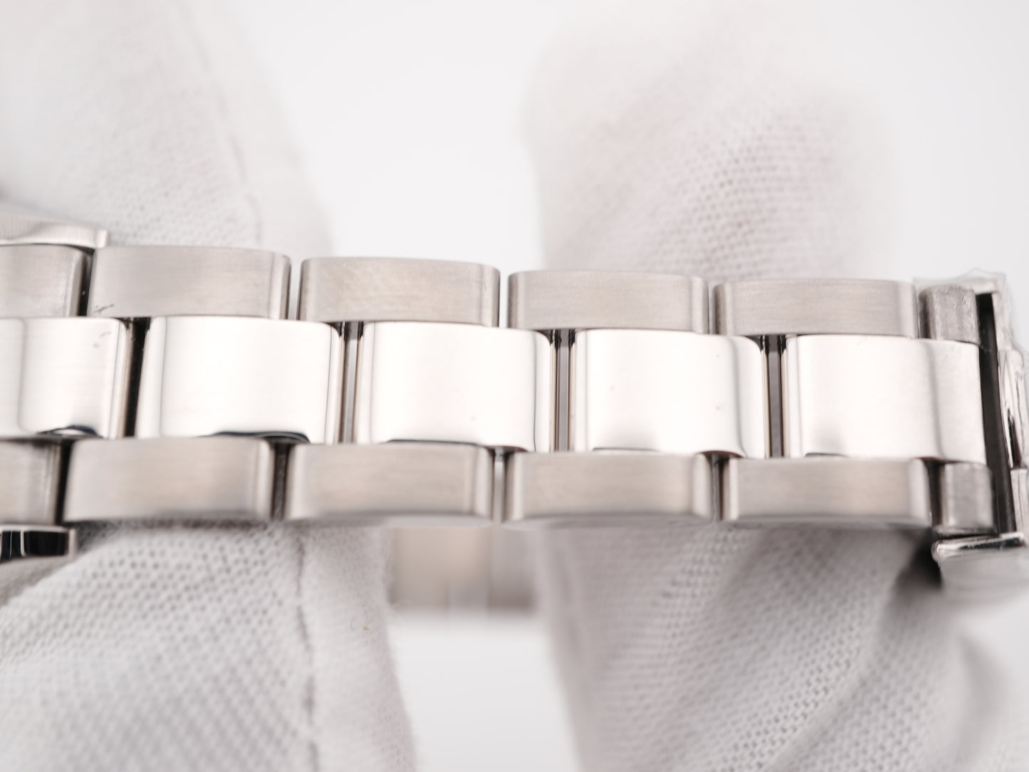 Rolex Datejust Lady Silver Roman Dial on Oyster 279160 Card 2022