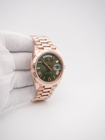 Rolex Day-Date 40 Olive Green Roman Dial on President 228235 Card 2020