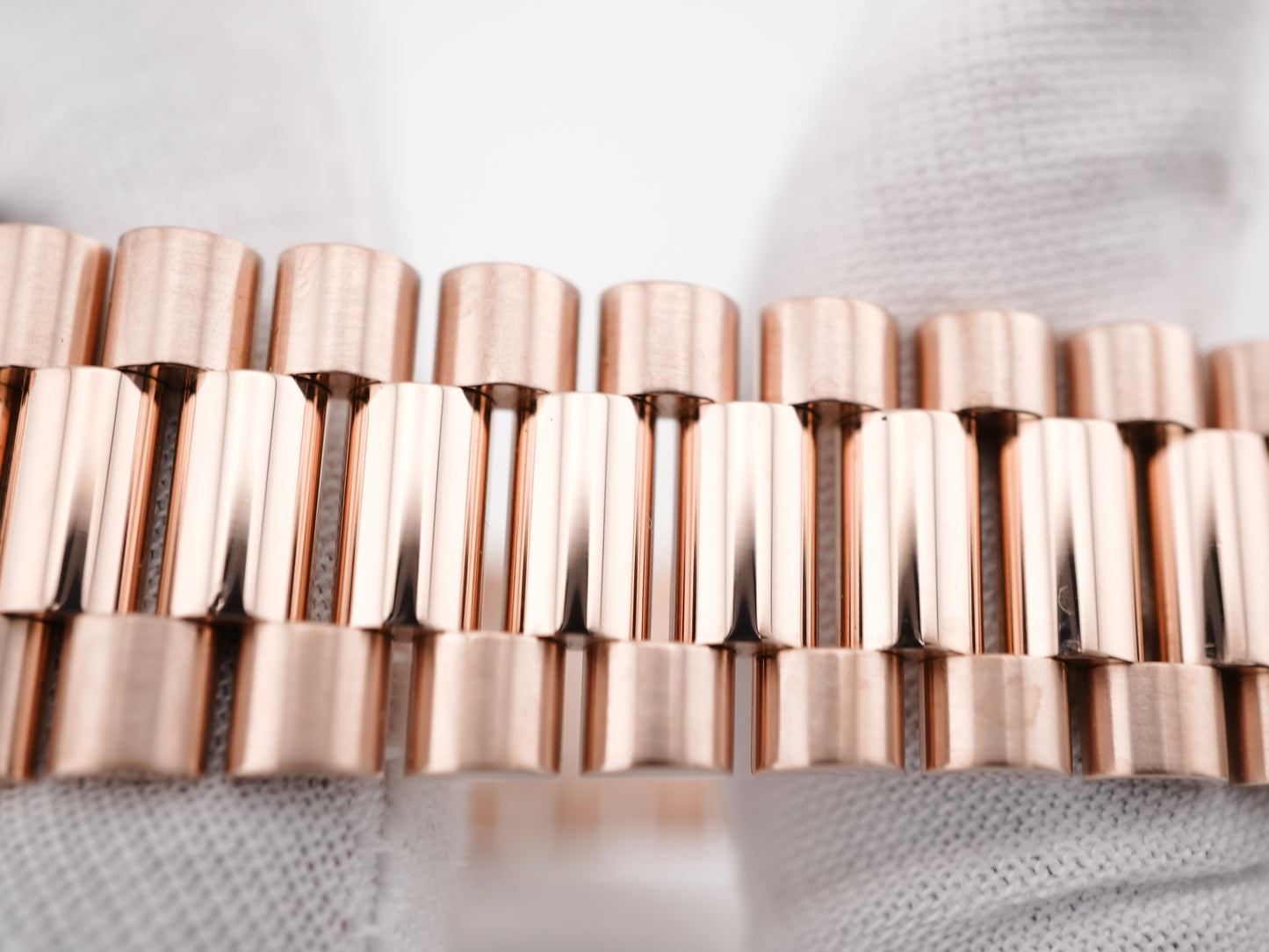 Rolex Day-Date 40 Olive Green Roman Dial on President 228235 Card 2020