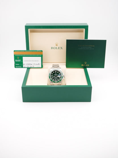Rolex Submariner Hulk Green Dial on Oyster 116610LV Complete 2017