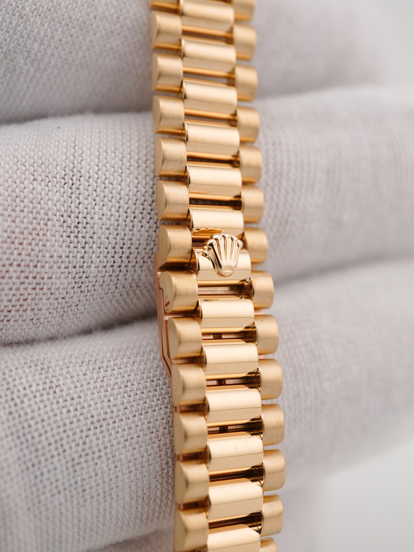 Rolex Datejust Lady President Champagne Diamond Dial on President 69178 Papers 1992