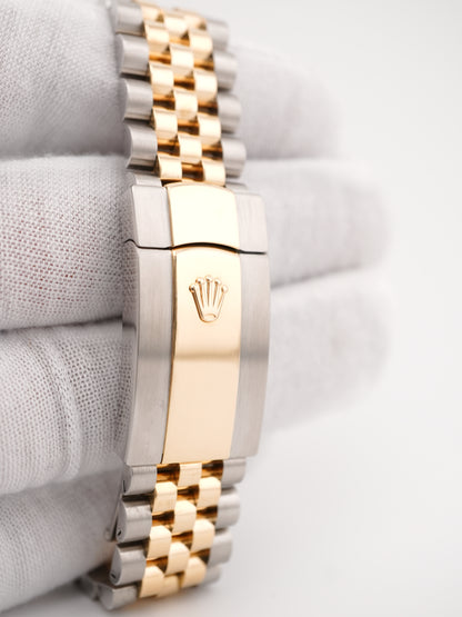 Rolex Datejust 41 Silver Index Dial on Jubilee 126333 Card 2020