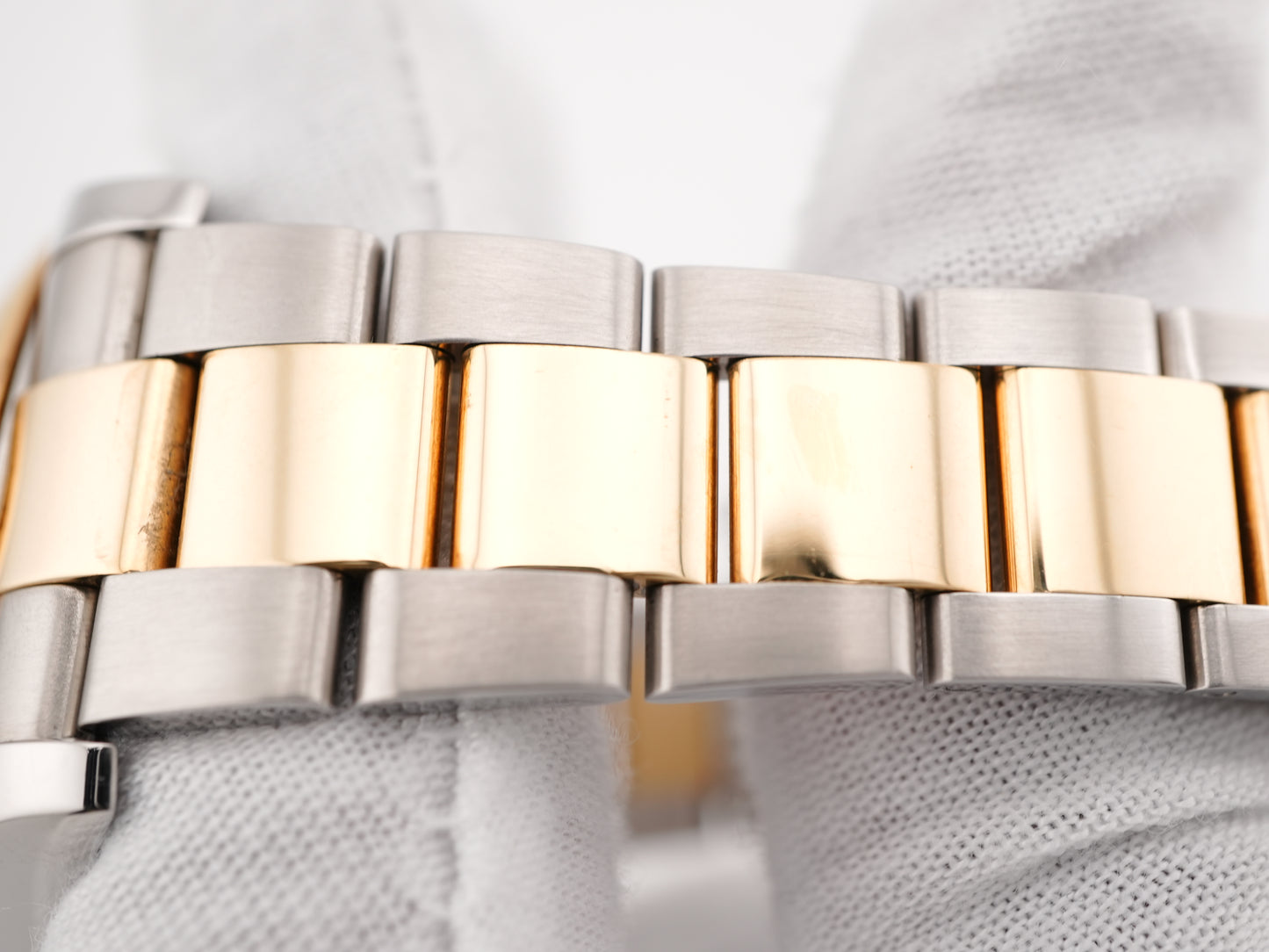 Rolex Datejust II Ivory Diamond Dial on Oyster 116333 2014