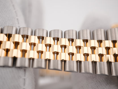 Rolex Datejust White Mother-Of-Pearl Diamond Dial on Jubilee 126283RBR Complete 2025