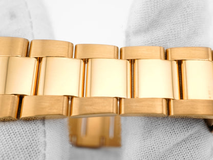 Rolex Daytona Champagne And Index Dial on Oyster 116508 Card 2017