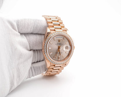 Rolex Day-Date 40 Sundust Baguette-Cut Diamond Dial on President 228345RBR Card 2019