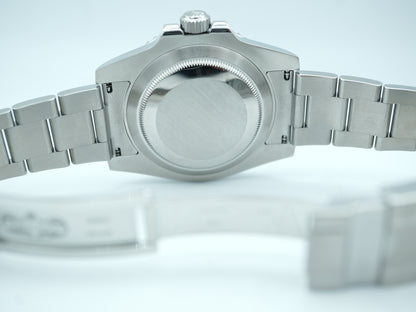 Rolex Submariner Hulk Green Dial on Oyster 116610LV Complete 2017