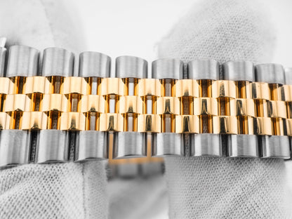 Rolex SkyDweller Black Index Dial on Jubilee 326933 Card 2022