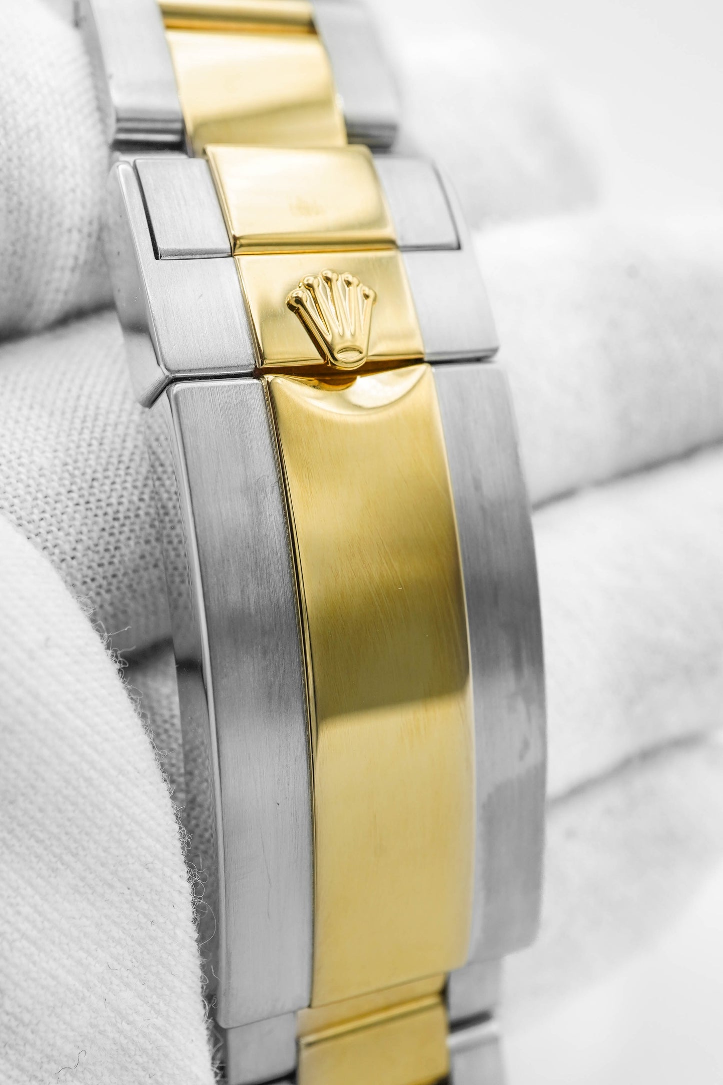 Rolex Sea-Dweller 43 Black Dial on Oyster 126603 Card 2022