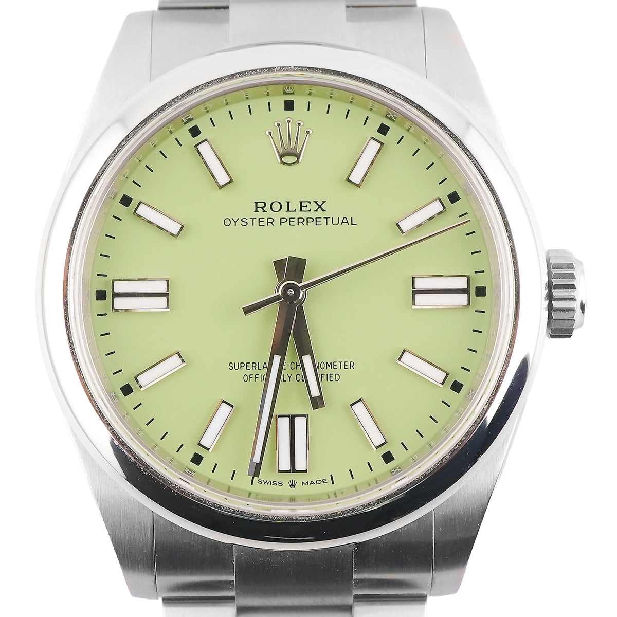 Rolex Oyster Perpetual 41 Pistachio Dial on Oyster 134300 Complete 2025